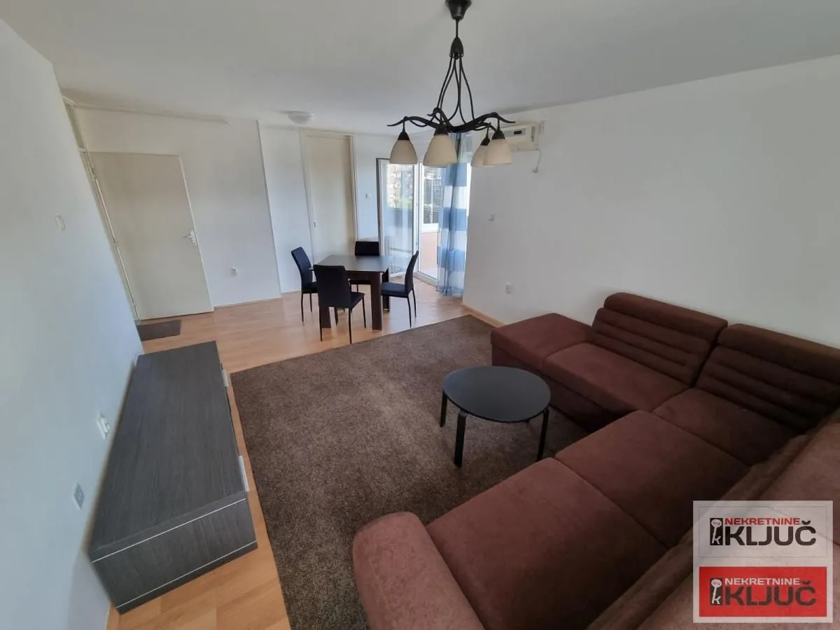 Izdavanje, jednosoban stan, 49m², Liman 3, Novi Sad Sve Podlokacije