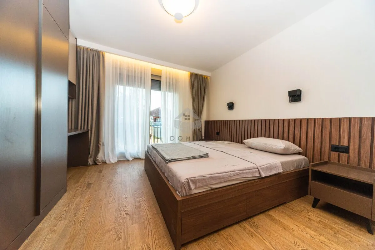 Izdavanje, kuća, 280m², Stari Aerodrom, Podgorica