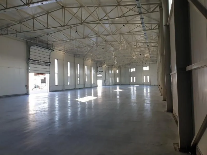 Rent, office space, 1500m², Zemun Ugrinovci, Zemun Sve Podlokacije