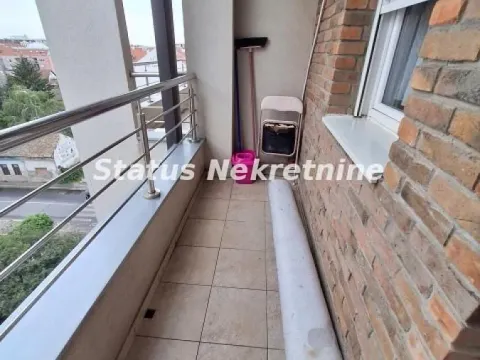 Izdavanje, garsonjera, 25m², Centar, Novi Sad - image 9