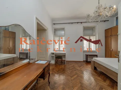 Rent, two bedroom apartment, 80m², Cvetni Trg, Vračar Sve Podlokacije - image 8