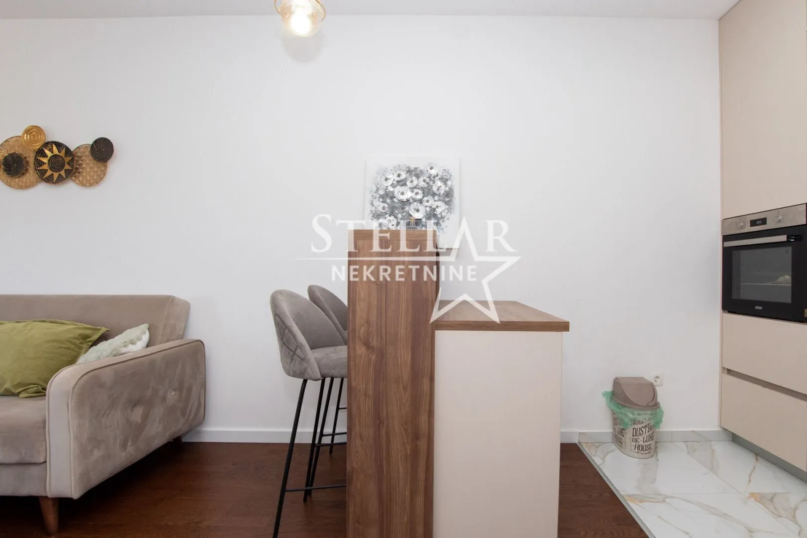 Rent, one bedroom apartment, 51m², 1 maj, Podgorica