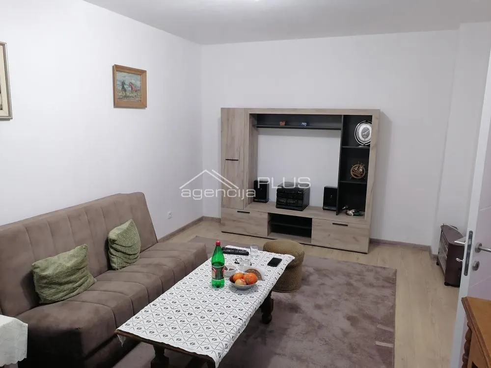 Rent, two bedroom apartment, 65m², Brace Jerković, Voždovac Sve Podlokacije
