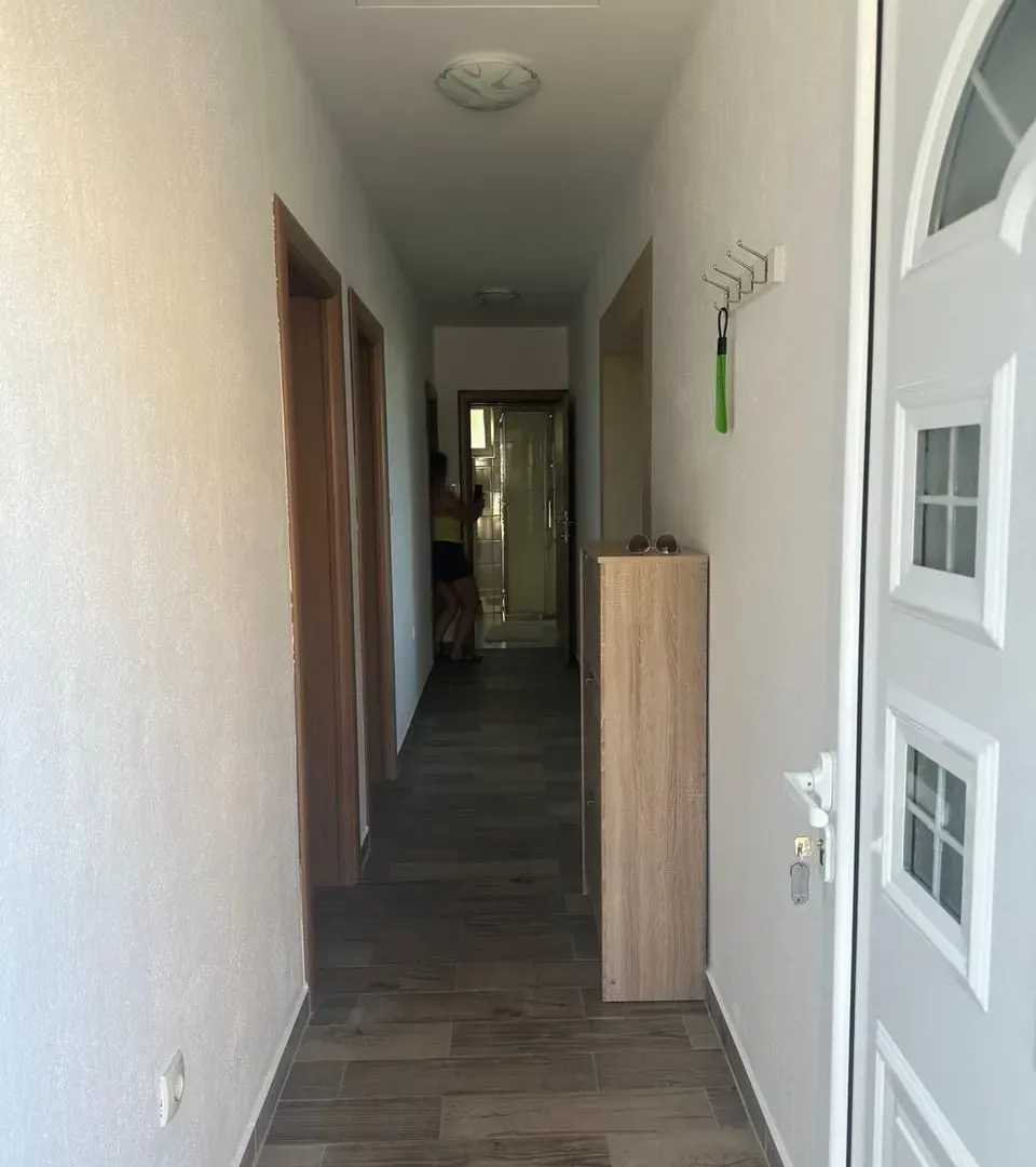 Rent, three bedroom apartment, 100m², Kavač, Kotor
