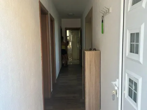 Rent, three bedroom apartment, 100m², Kavač, Kotor - image 13