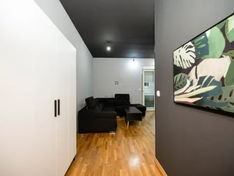 Izdavanje, jednosoban stan, 50m², Momišići, Podgorica - image 22