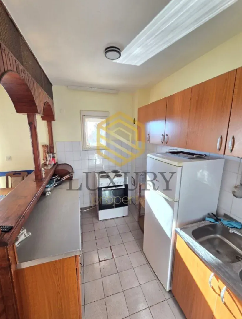 Rent, three bedroom apartment, 100m², Kakaricka Gora, Podgorica