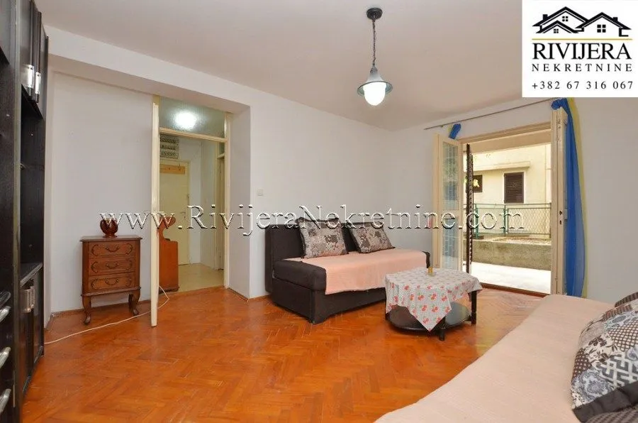 Prodaja, jednosoban stan, 32m², Centar, Herceg Novi