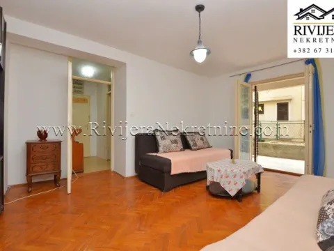 Sale, one bedroom apartment, 32m², Centar, Herceg Novi - image 10