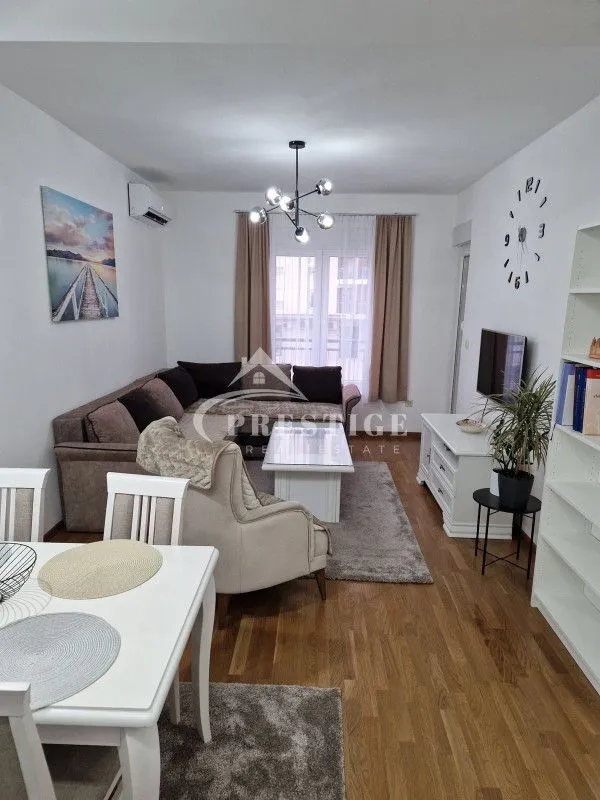 Izdavanje, jednosoban stan, 45m², Zabjelo, Podgorica