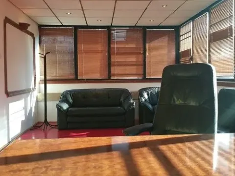 Izdavanje, poslovni prostor, 110m², Novi Beograd Sve Podlokacije, Beograd - image 5