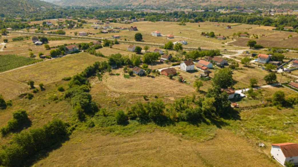 Prodaja, plac, 8000m², Spuž, Danilovgrad