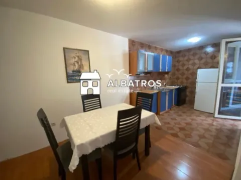 Izdavanje, jednosoban stan, 77m², Centar, Bar - image 4