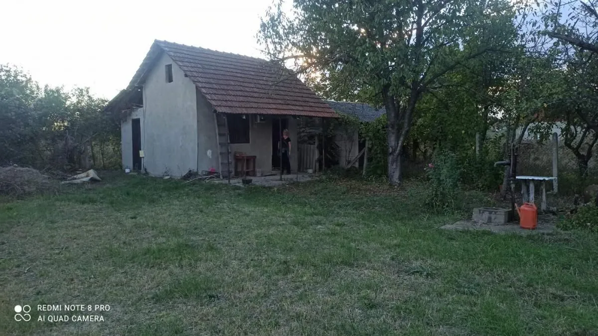 Prodaja, kuća, 32m², Crvene livade, Jagodina