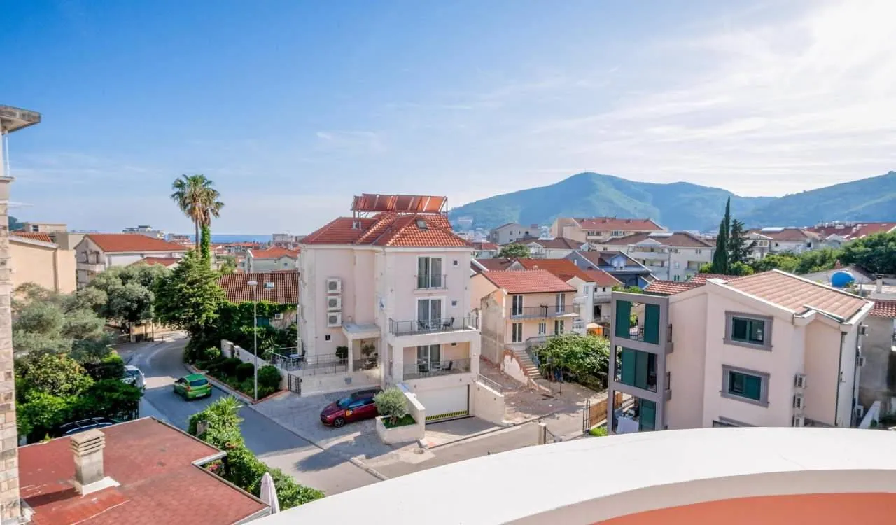 Prodaja, ugostiteljski objekat, 1256m², Podkošljun, Budva