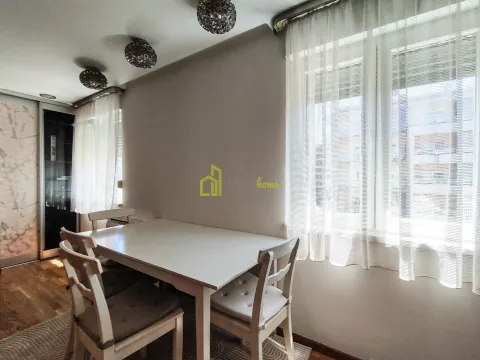 Prodaja, dvosoban stan, 70m², City Kvart, Podgorica - image 10