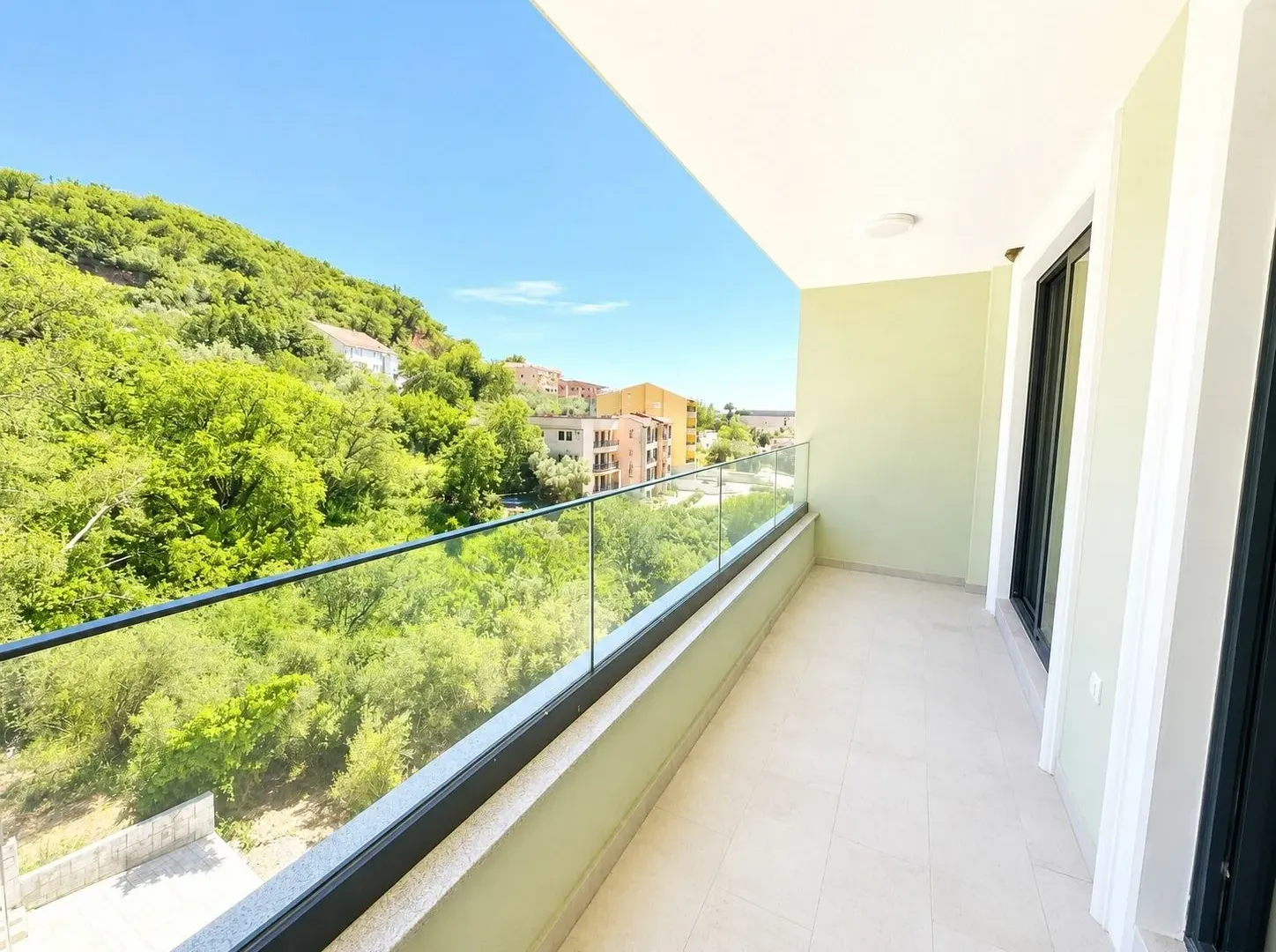 Sale, one bedroom apartment, 54m², Kamenovo, Budva