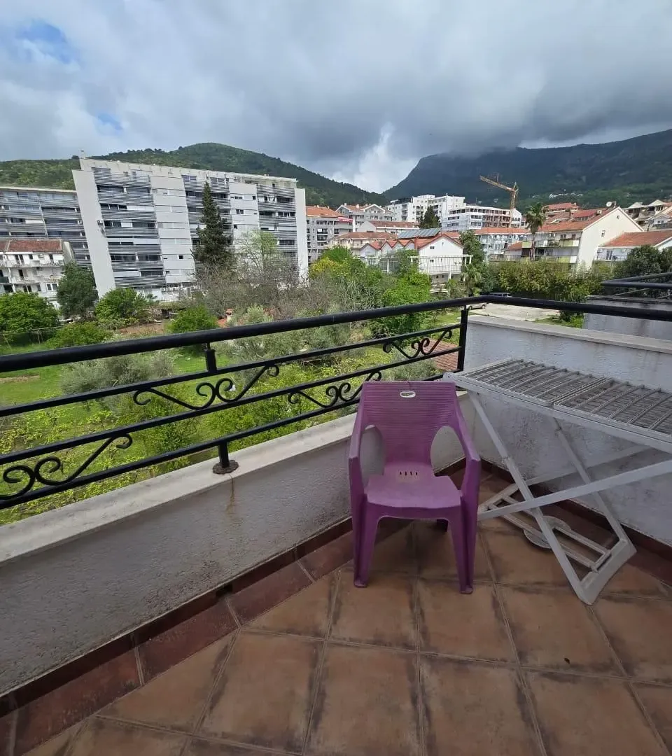 Prodaja, garsonjera, 28m², Mainski Put, Budva