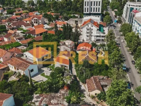 Sale, land lot, 900m², Stara Varoš, Podgorica - image 4