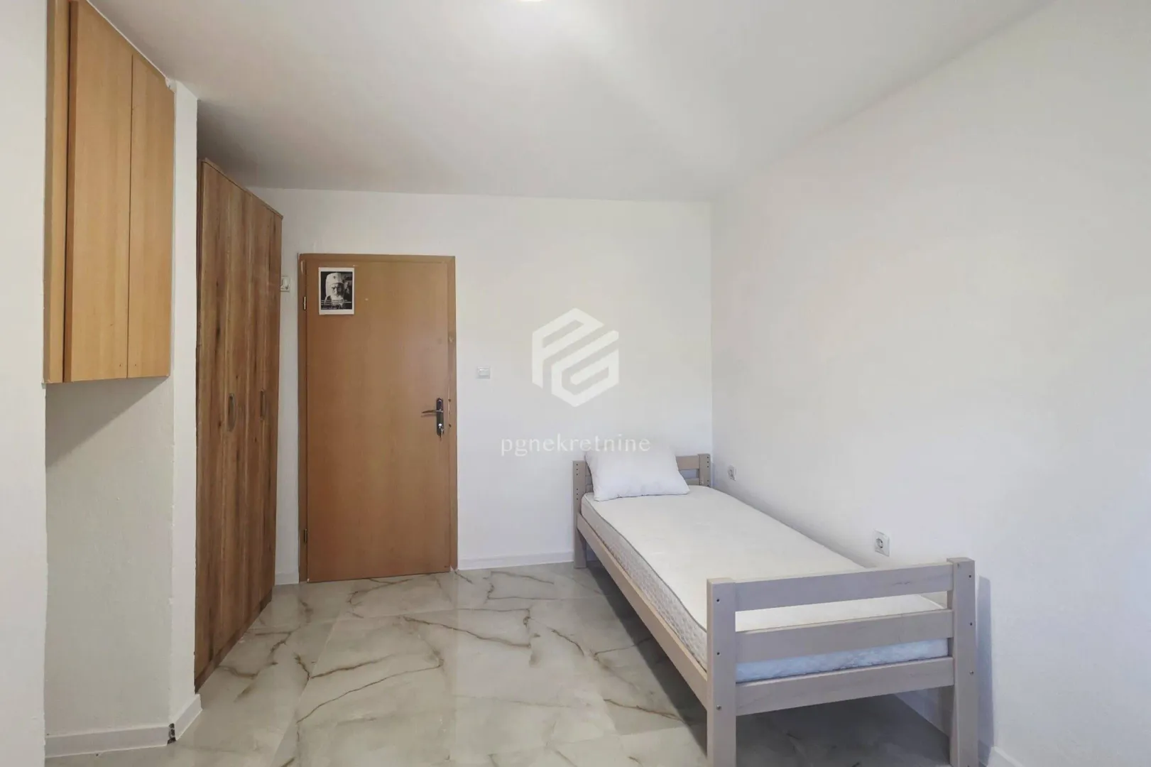 Rent, apartment, 346m², Velje Brdo, Podgorica