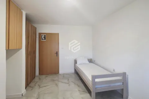 Rent, apartment, 346m², Velje Brdo, Podgorica - image 11