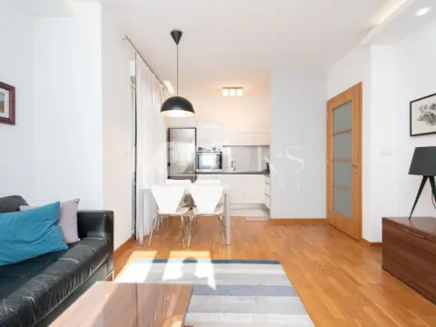 Izdavanje, jednosoban stan, 45m², City Kvart, Podgorica - image 2