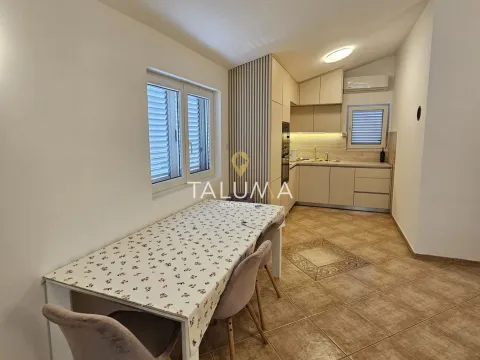 Izdavanje, kuća, 210m², Masline, Podgorica - image 6