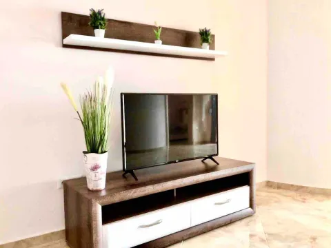 Prodaja, dvosoban stan, 75m², Dobra Voda, Budva - image 22