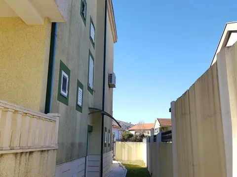 Prodaja, kuća, 489m², Podgorica, Crna Gora - image 4