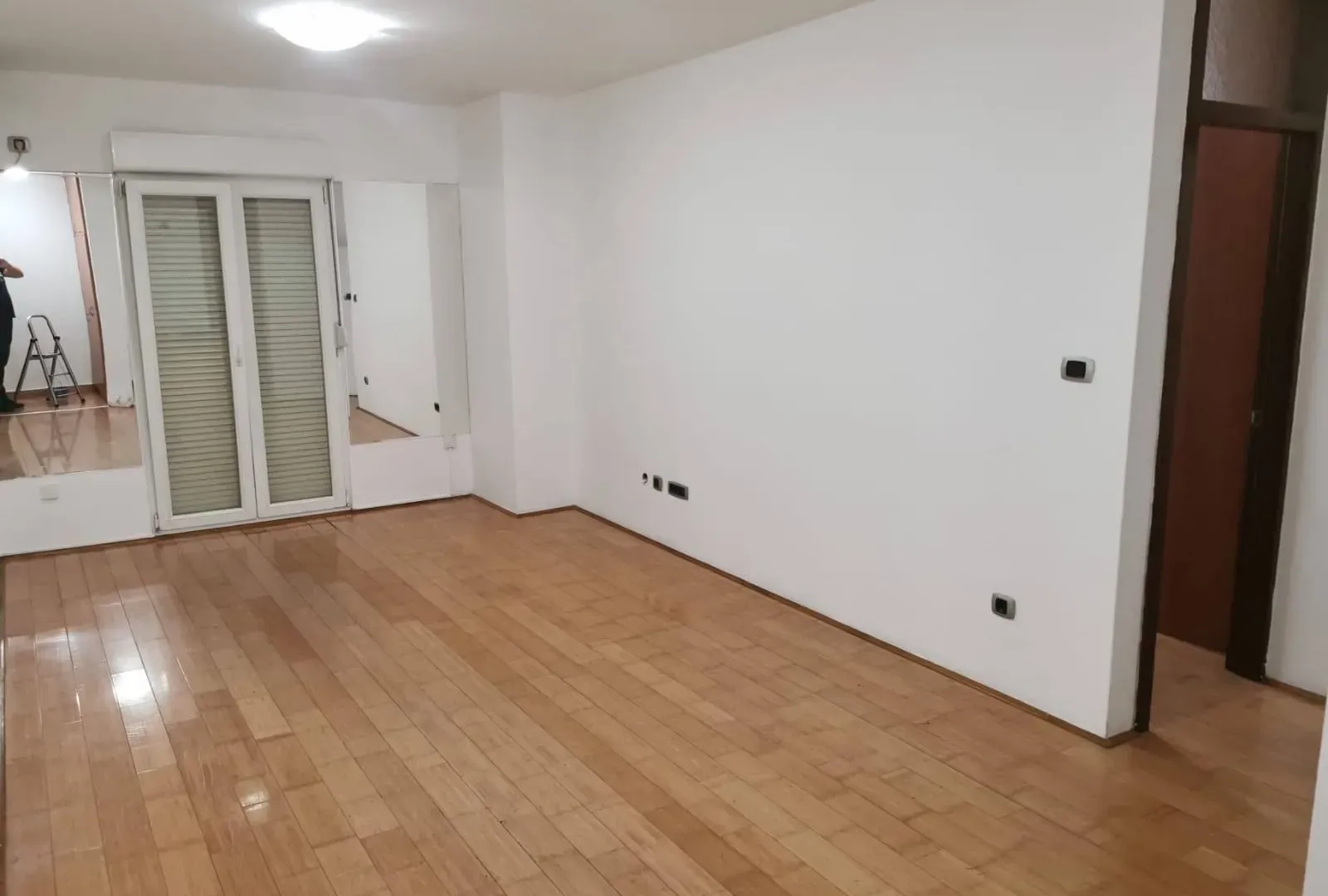 Izdavanje, jednosoban stan, 44m², Vezirov Most, Podgorica