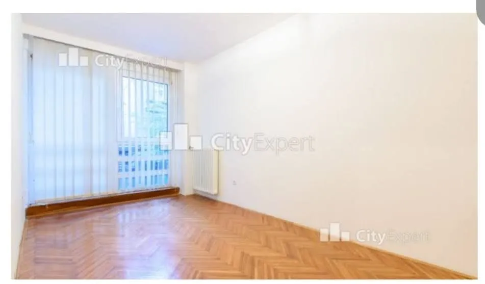 Izdavanje, trosoban stan, 70m², Vračar Centar, Vračar Sve Podlokacije