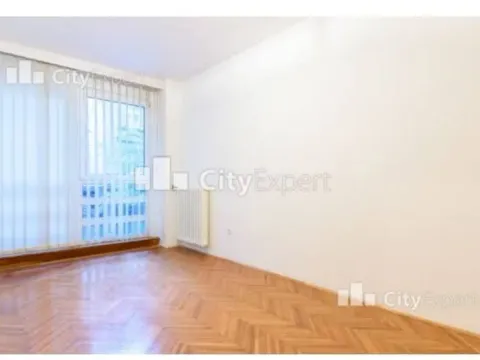 Izdavanje, trosoban stan, 70m², Vračar Centar, Vračar Sve Podlokacije - image 7