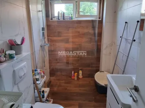 Prodaja, trosoban stan, 121m², Čukarica, Beograd - image 18