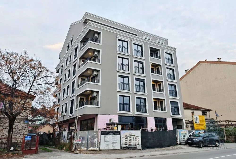 Rent, office space, 67m², Preko Morače, Podgorica