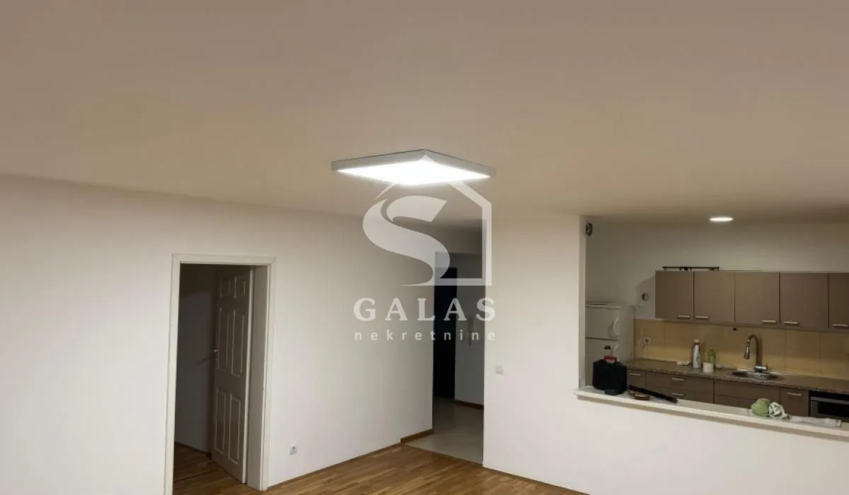 Rent, apartment, 93m², Stari Grad, Beograd