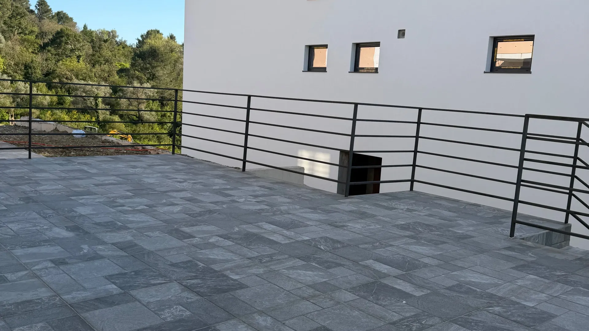 Izdavanje, jednosoban stan, 42m², Bonići, Tivat