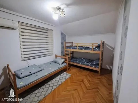 Prodaja, kuća, 120m², Zemun Centar, Zemun Sve Podlokacije - image 10