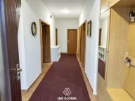 Izdavanje, dvosoban stan, 80m², Masline, Podgorica - image 2