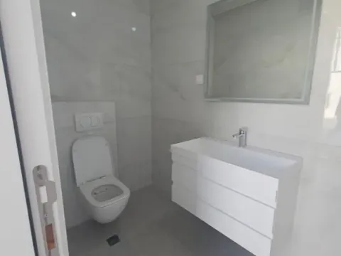 Sale, house, 250m², Utjeha, Ulcinj - image 3