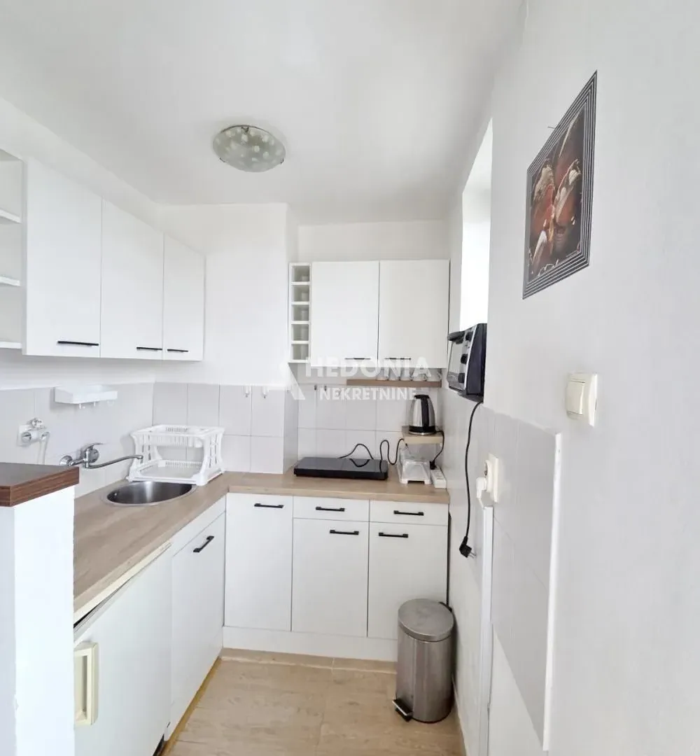Sale, two bedroom apartment, 61m², Bežanija, Beograd