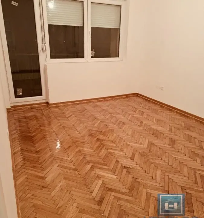 Prodaja, dvosoban stan, 69m², Ćuprija, Srbija