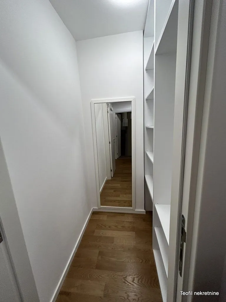 Prodaja, trosoban stan, 67m², Vrnjačka Banja, Srbija