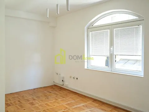 Rent, office space, 140m², Centar, Podgorica - image 10