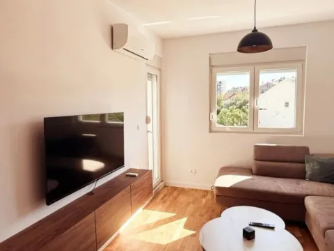 Izdavanje, jednosoban stan, 45m², Zabjelo, Podgorica - image 3