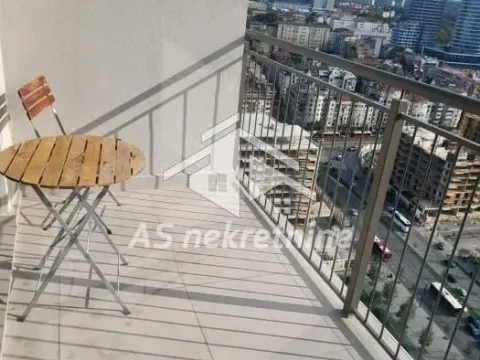Izdavanje, trosoban stan, 81m², Savski Venac, Beograd - image 12