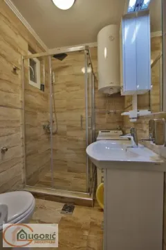 Rent, two bedroom apartment, 64m², Stari Grad, Beograd - image 14