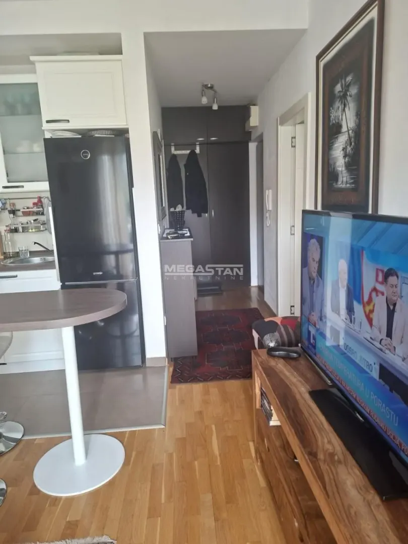 Sale, one bedroom apartment, 39m², Petlovo Brdo, Beograd