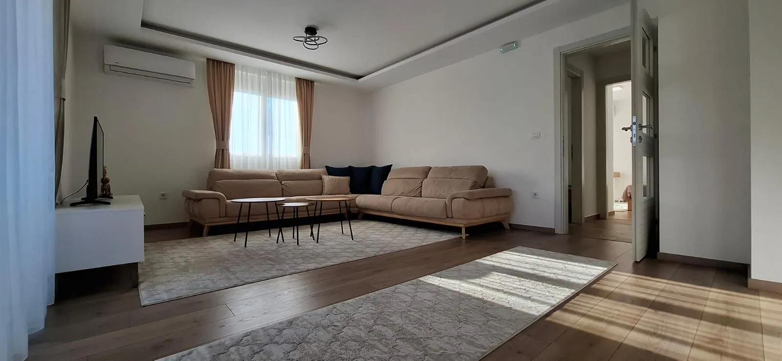 Rent, three bedroom apartment, 100m², Zagorič, Podgorica