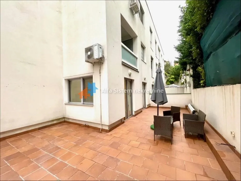 Rent, two bedroom apartment, 45m², Severni Bulevar, Zvezdara Sve Podlokacije