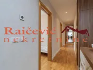 Izdavanje, četvorosoban stan, 98m², Crveni Krst, Beograd - image 9